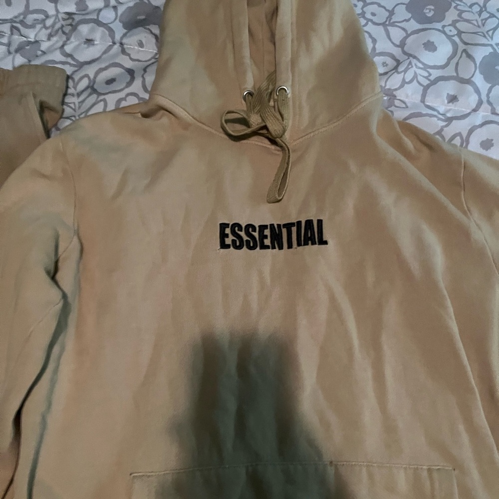 Tan essential oufit